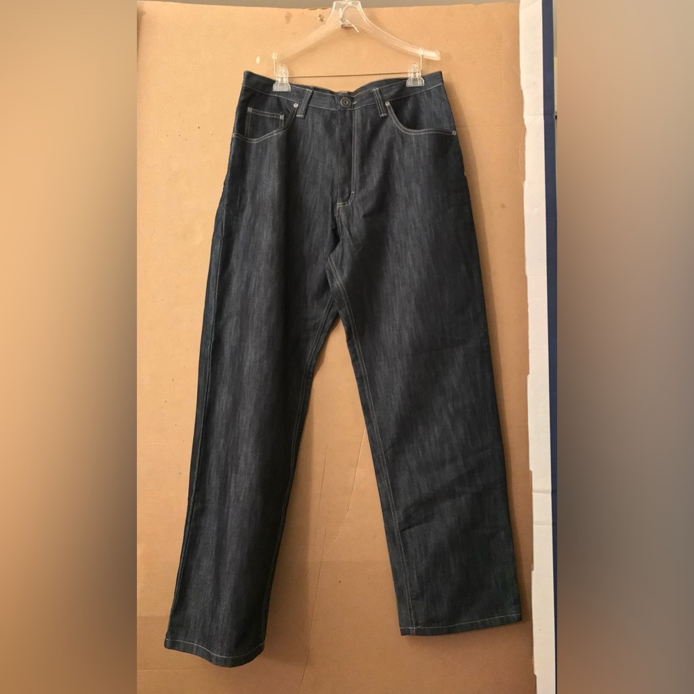 EUC. INDIGO DENIM JEANS. OS